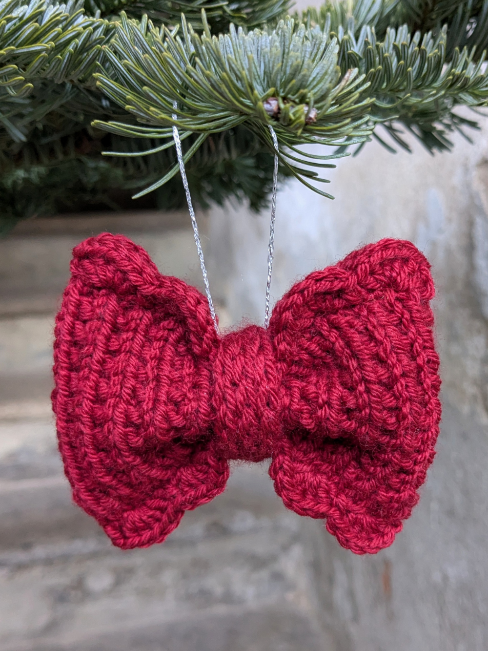 Idalia Bow